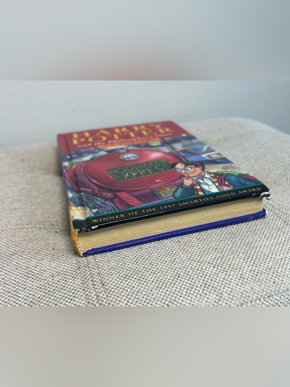 Harry Potter And The Philosopher's Stone 1st Ed 6th Print Hardcover No Jacket - Picture 4 of 9